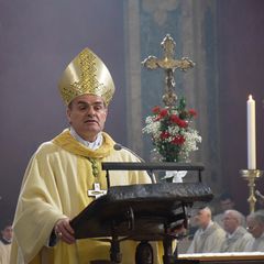 Bischof Ivo Muser bei seiner Predigt während der Chrisammesse. Foto: Diözese/Irene Argentiero.