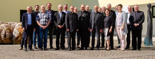 Treffen innsbruck frau
